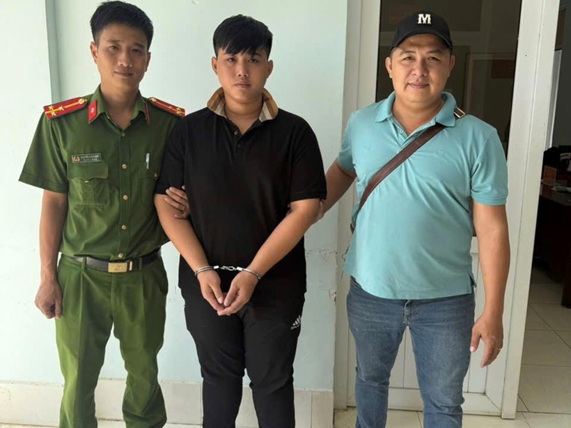 Đồn Công an Khu công nghiệp Bắc Đồng Phú bắt giữ đối tượng truy nã nguy hiểm