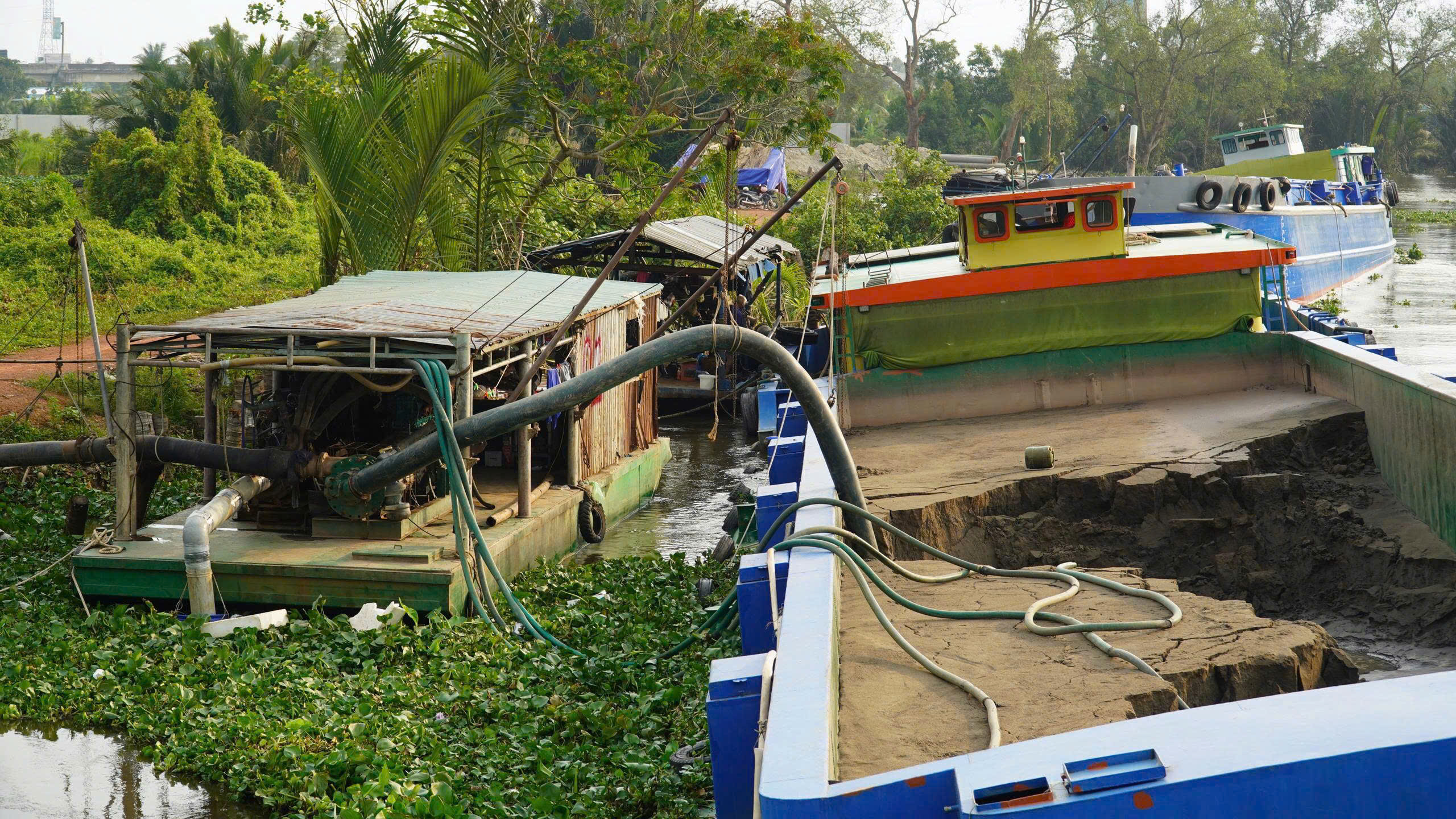 Phát hiện vụ vận chuyển, tiêu thụ trái phép hơn 2.000m³ cát san lấp tại Tây Ninh