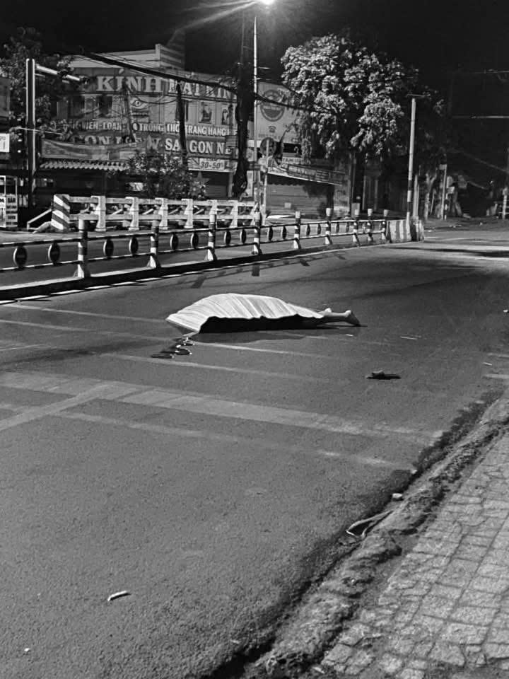 TNGT ngay cầu Săn Máu