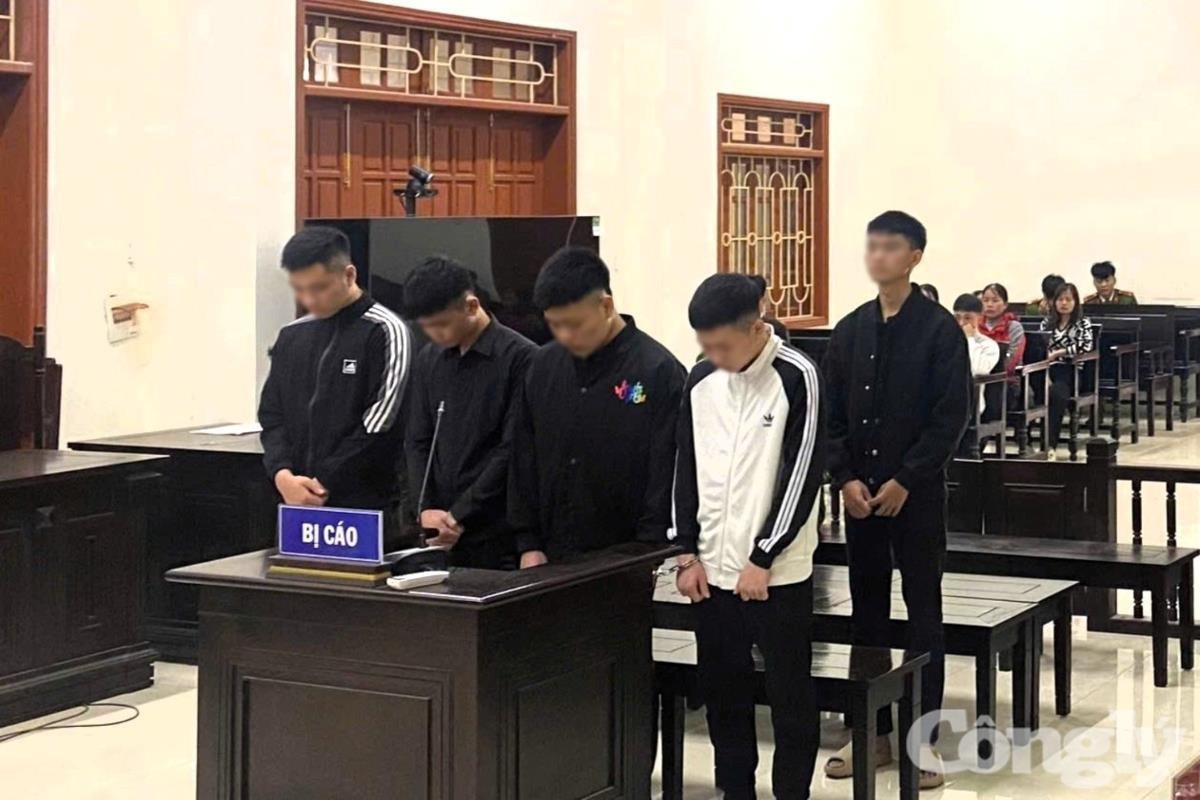 Nhóm bị cáo lĩnh án gần 50 năm tù về tội giết người