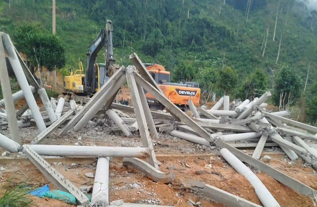 Sau phản ánh của báo chí, công trình xây trái phép trên đất chè Shan Tuyết ở Thái Nguyên bị tháo dỡ