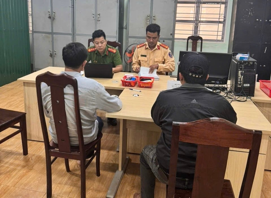 Gia Lai: Triệu tập 2 tài xế tạt đầu, chặn đầu xe đối thủ vì bị “hớt tay trên”