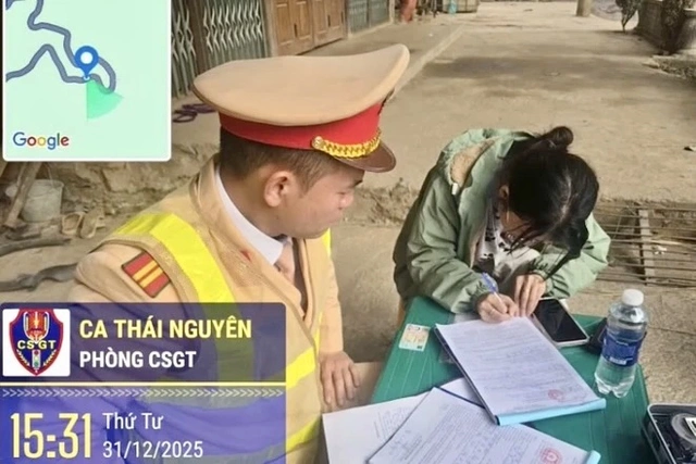 Nữ TikToker lái xe tải dừng xe giữa đường ở Thái Nguyên: Bị phạt 700.000 đồng, công khai xin lỗi