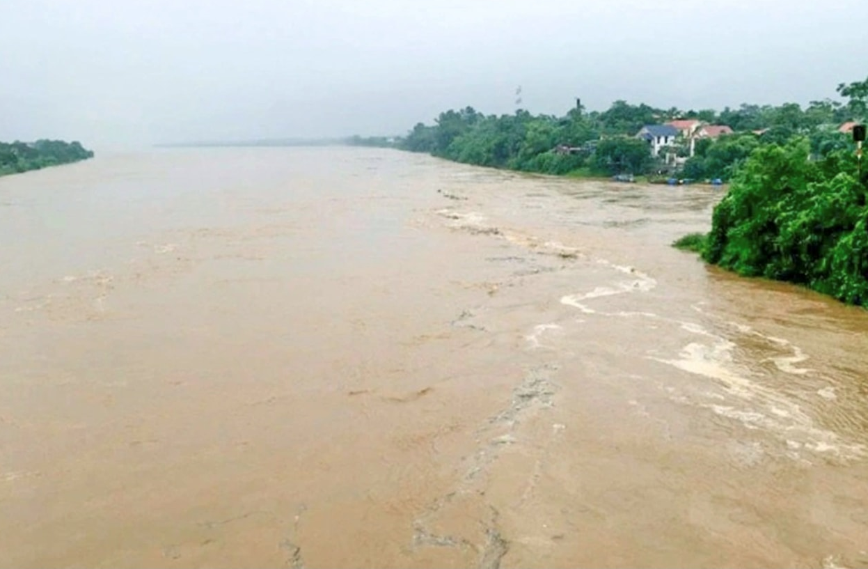 Cảnh báo triều cường gây ngập lụt vùng ven sông của Hải Phòng