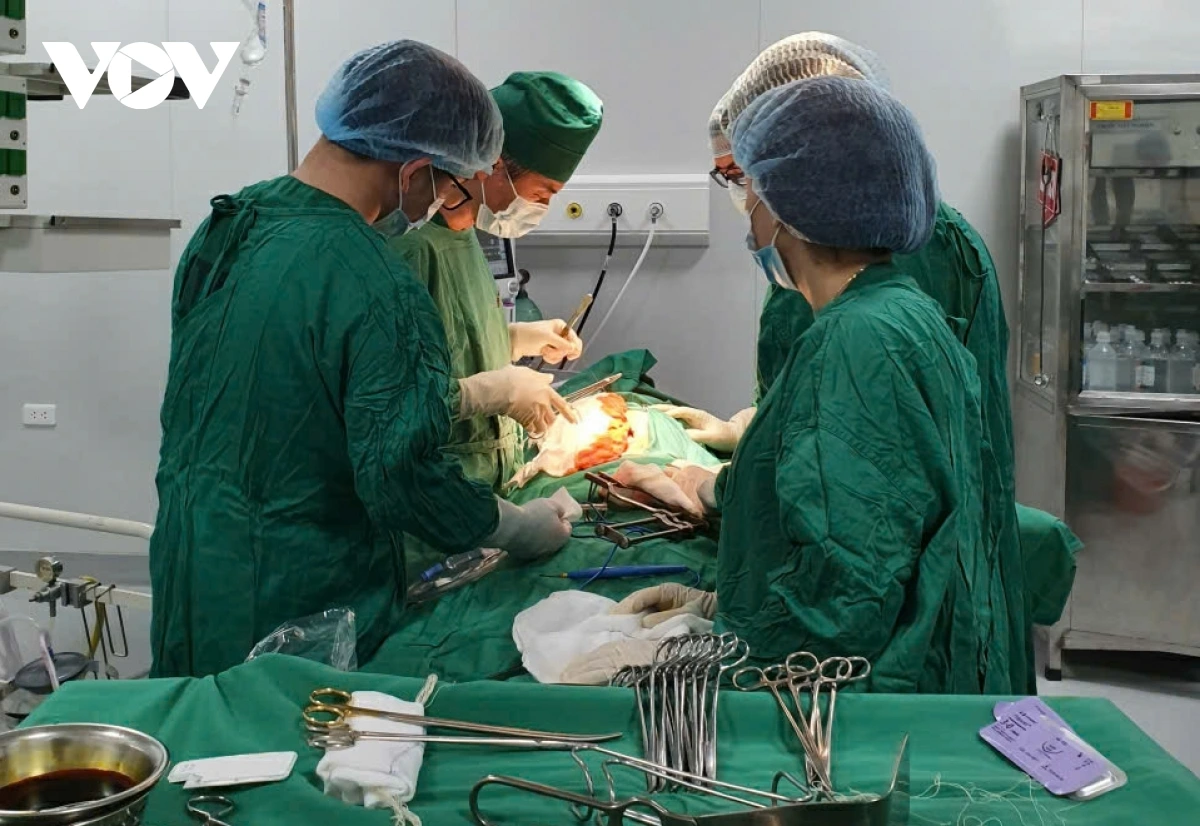 Bệnh viện đa khoa Sơn La cứu sống bệnh nhân nguy kịch từ Điện Biên chuyển đến