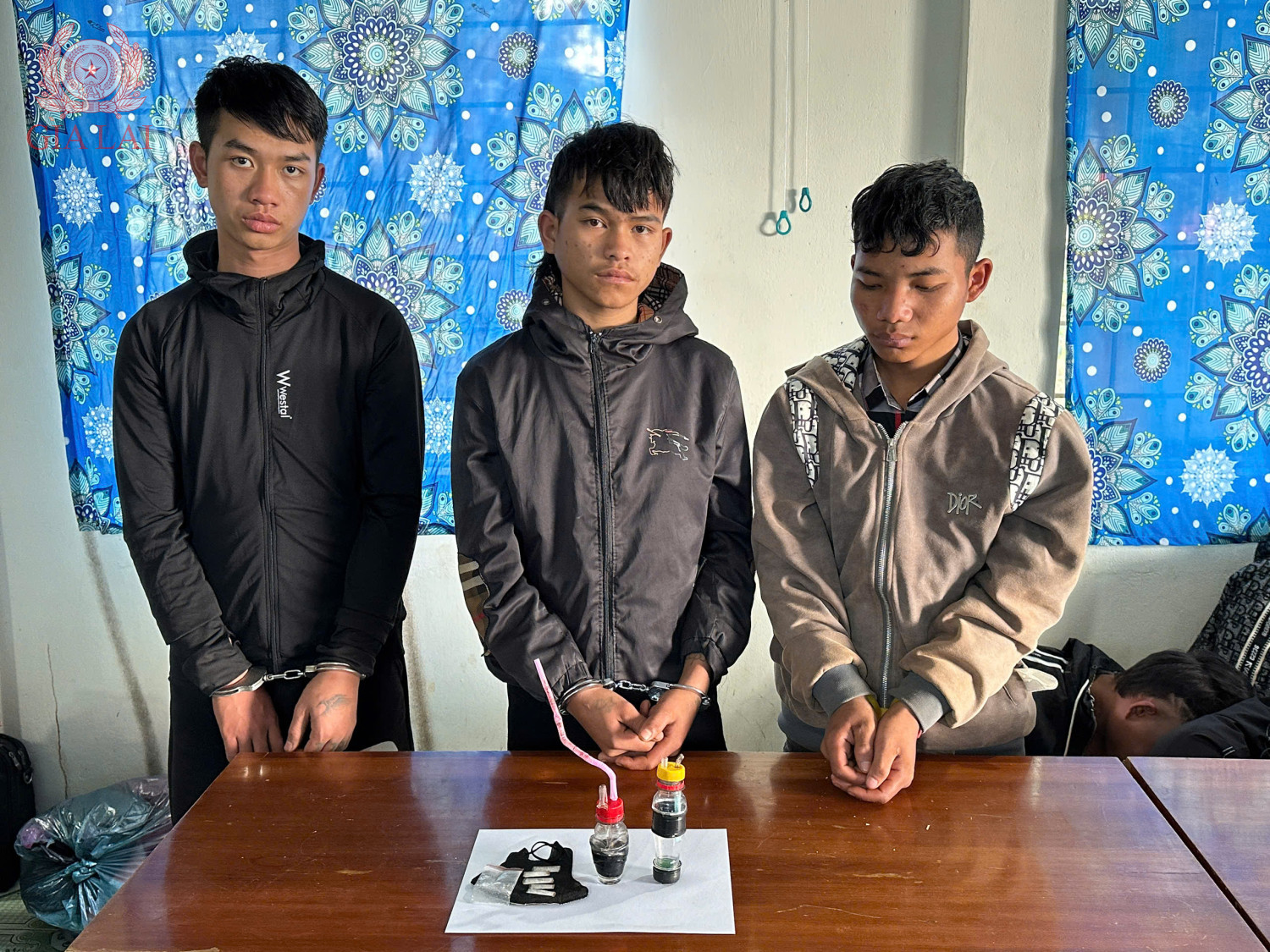 Công an xã Đak Sơmei quyết liệt đấu tranh với tội phạm ma tuý trên địa bàn.