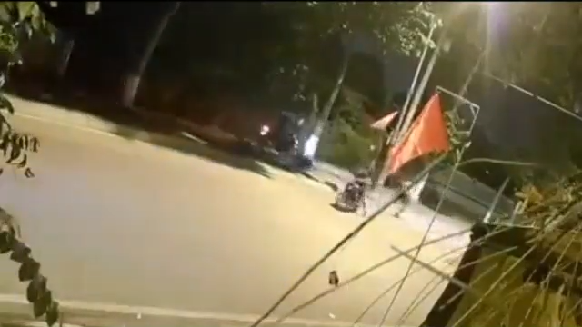 Truy xét nhóm đối tượng chặn xe, chém người tới tấp ở TP.HCM