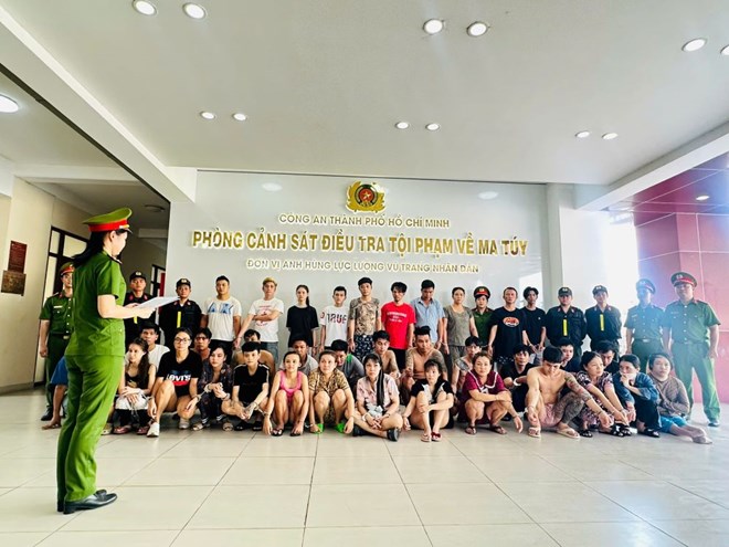 Phòng Cảnh sát Điều tra tội phạm về ma túy tiếp tục mở rộng truy xét, bắt giữ và mời làm việc nhiều đối tượng trên địa bàn Tp.HCM và tỉnh Tây Ninh