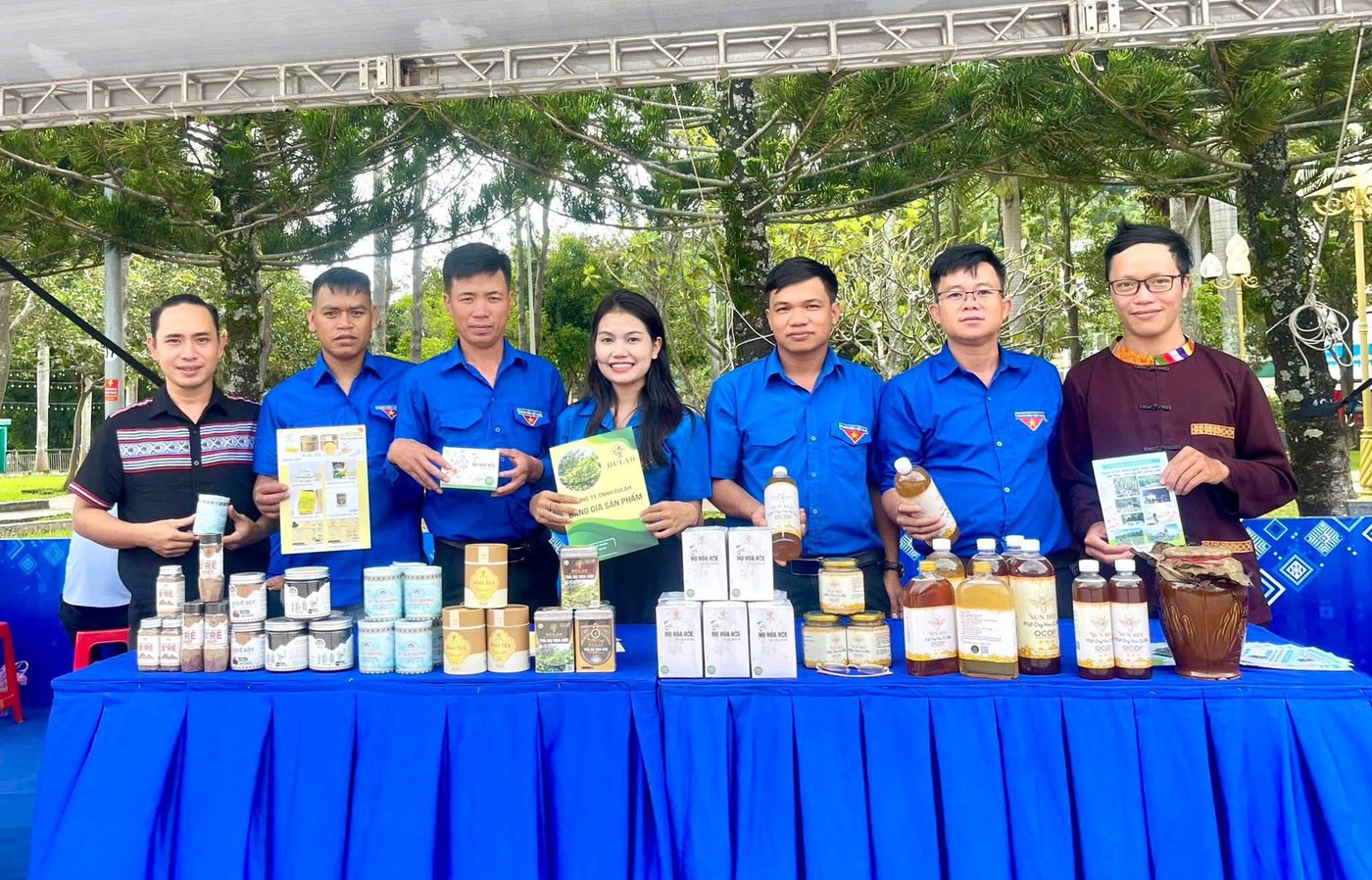 Gieo “hạt lành” từ những nếp nhà hiếu học