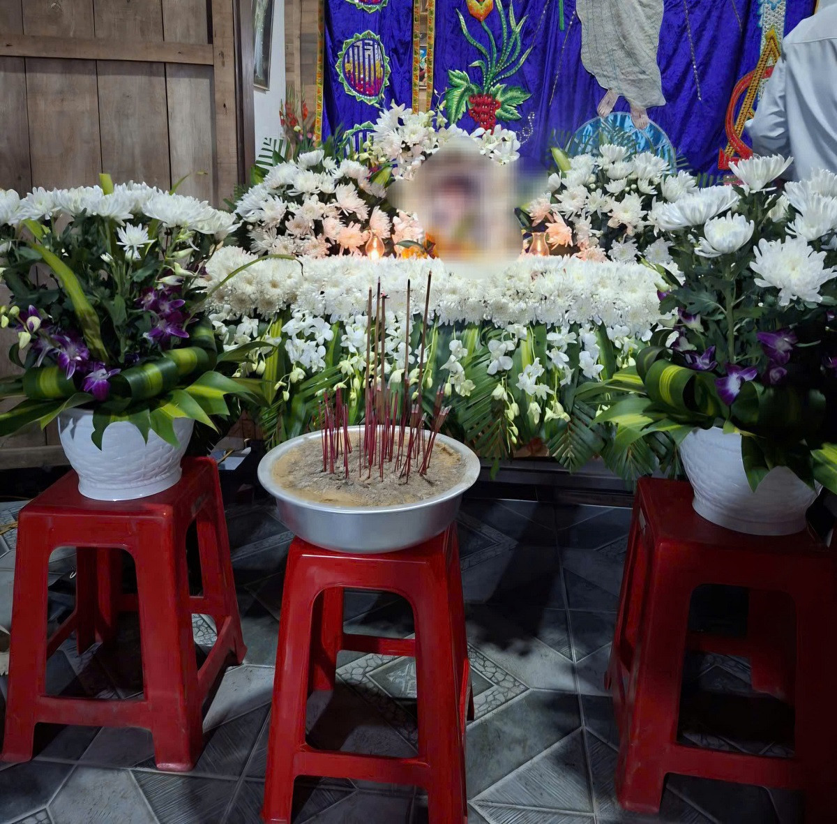 Vụ lật thuyền chở 7 người trong một gia đình: Chuyến đi chúc Tết hóa đại tang