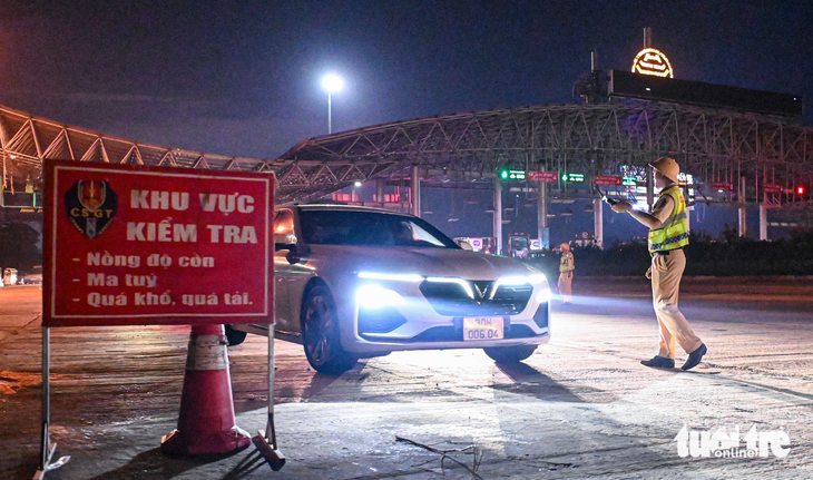 Sẽ đồng loạt kiểm tra nồng độ cồn từ 10h sáng mùng 1, camera AI ‘không nghỉ Tết’