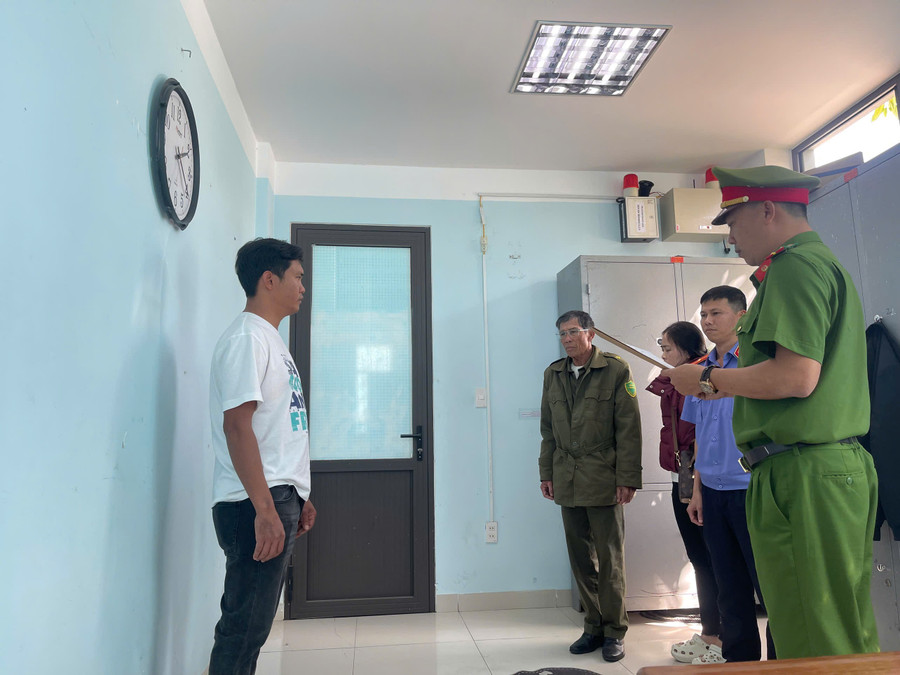 Gây tai nạn chết người rồi bỏ trốn, nhờ người khác nhận tội thay