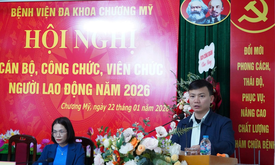 BỆNH VIỆN ĐA KHOA CHƯƠNG MỸ TỔ CHỨC HỘI NGHỊ CÔNG BỐ VÀ TRAOQUYẾT ĐỊNH BỔ NHIỆM LẠI PHÓ GIÁM ĐỐC BỆNH VIỆN