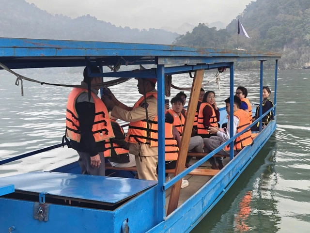 Thái Nguyên: Siết chặt giao thông đường thủy tại lễ hội Lồng Tồng trên hồ nước ngọt lớn nhất Việt Nam