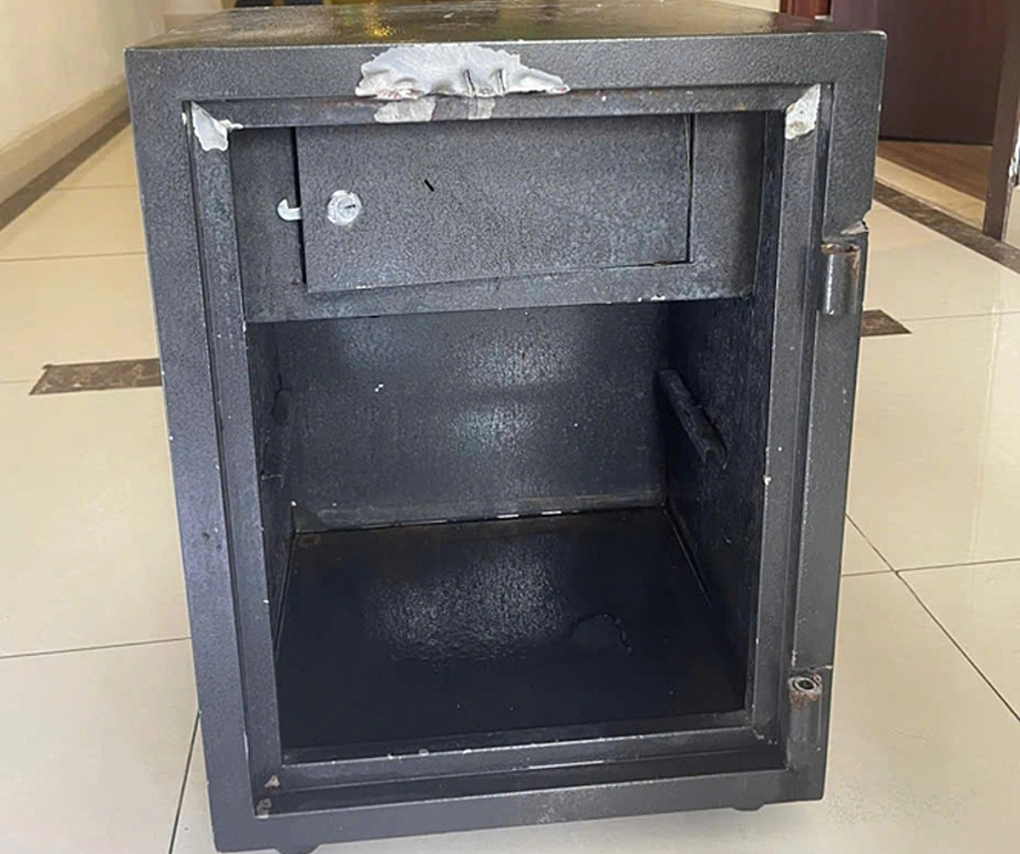 Đột nhập căn hộ của người quen trộm 5,3 cây vàng