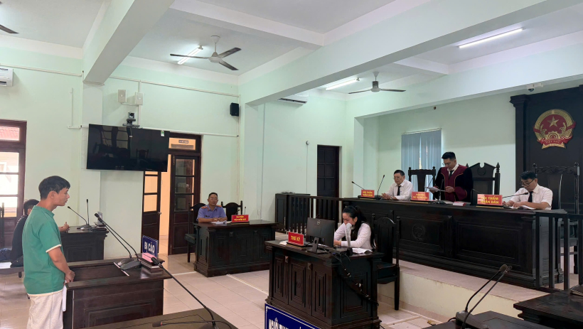 Dùng thủ đoạn gian dối lừa bán xe để chiếm đoạt tài sản