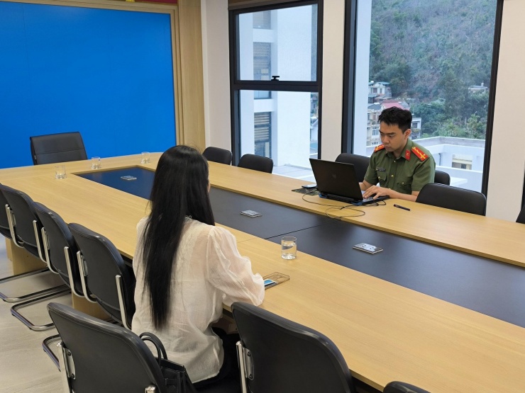 Tung tin nhiều người tích trữ mua phải vàng giả, cô gái bị công an triệu tập