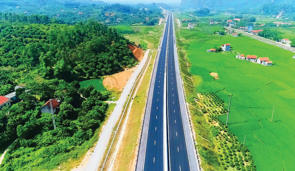 Đầu tư xây dựng tuyến cao tốc Sơn La – Điện Biên – cửa khẩu Tây Trang