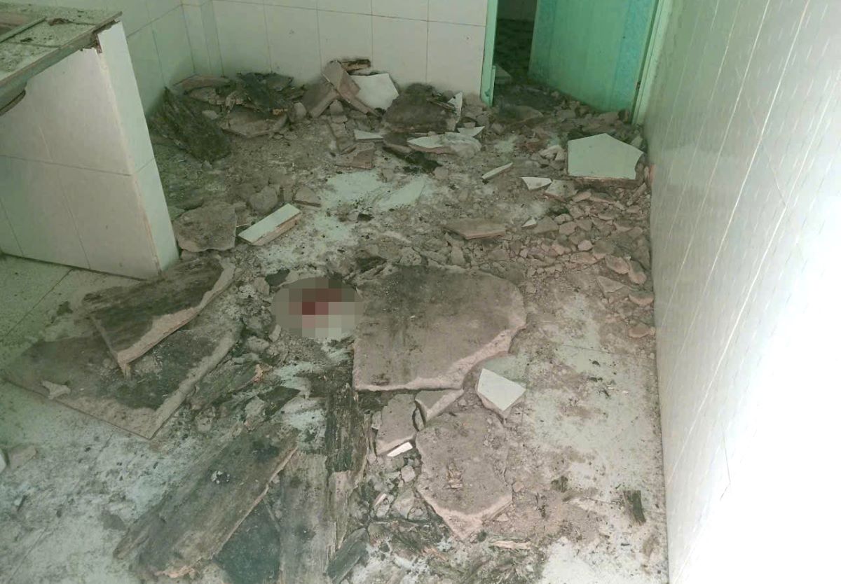 KINH HOÀNG PHÚT SÀN GÁC ĐỔ SẬP: THAI PHỤ 20 TUẦN VÀ CON TRAI NGUY KỊCH KHI DỌN NHÀ TRỌ