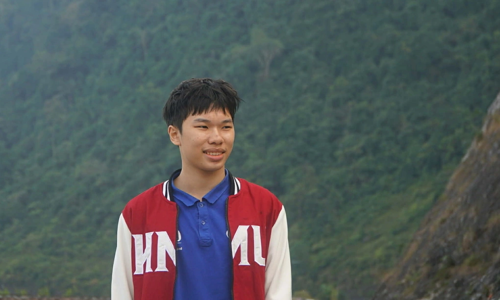 Chàng trai vàng Vật lý trúng tuyển đại học số 1 thế giới