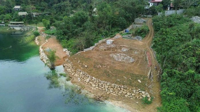 Chủ tịch tỉnh Phú Thọ chỉ đạo xử lý vụ bạt núi, lấn hồ Hòa Bình