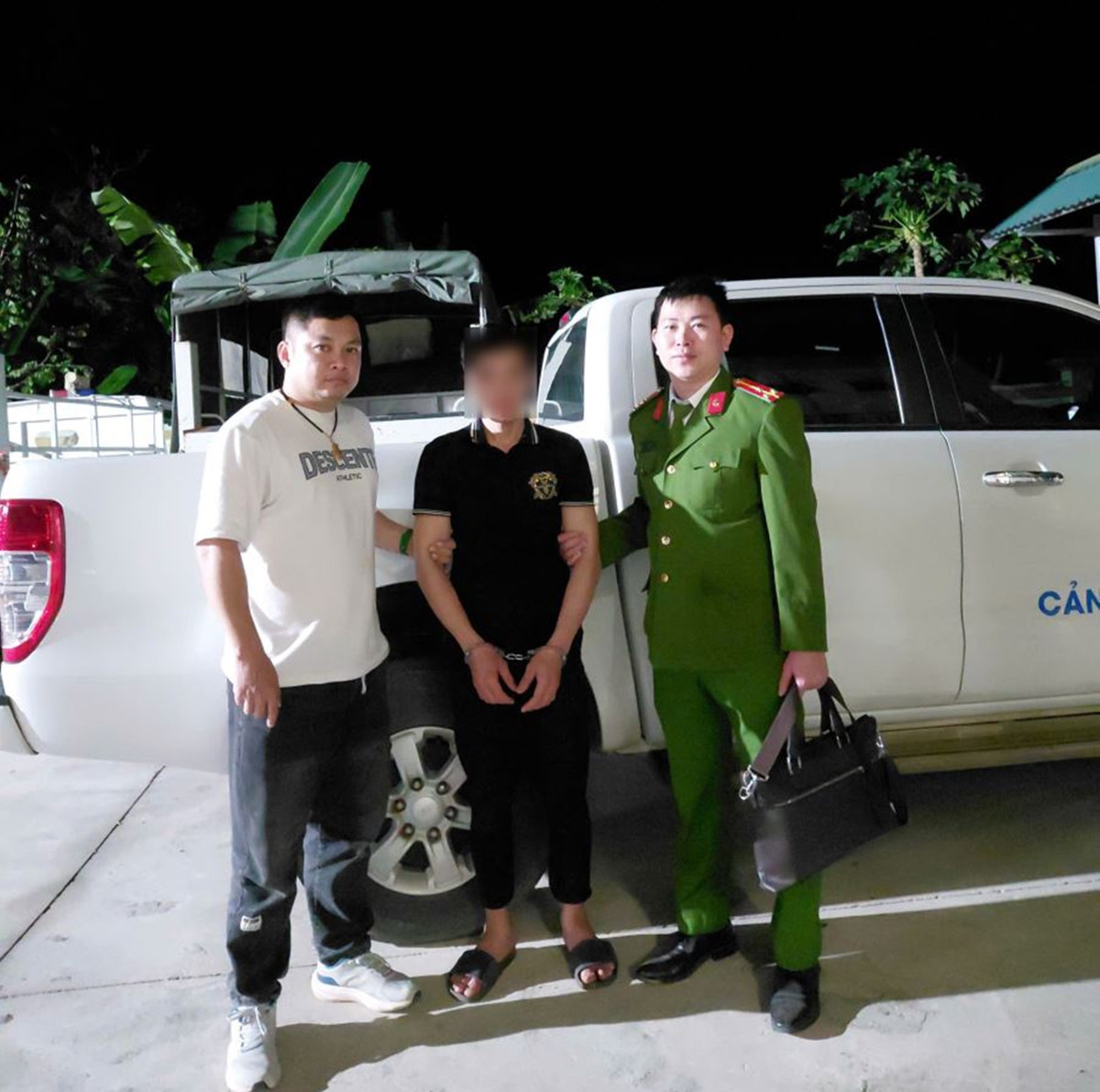 Phú Thọ bắt quả tang đối tượng nhiều tiền án tàng trữ ma túy