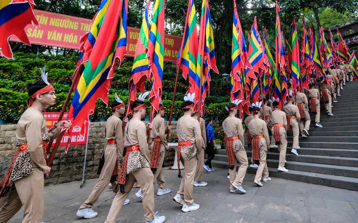 Phú Thọ tổ chức bắn pháo hoa tầm cao dịp giỗ Tổ Hùng Vương - Ảnh 2.