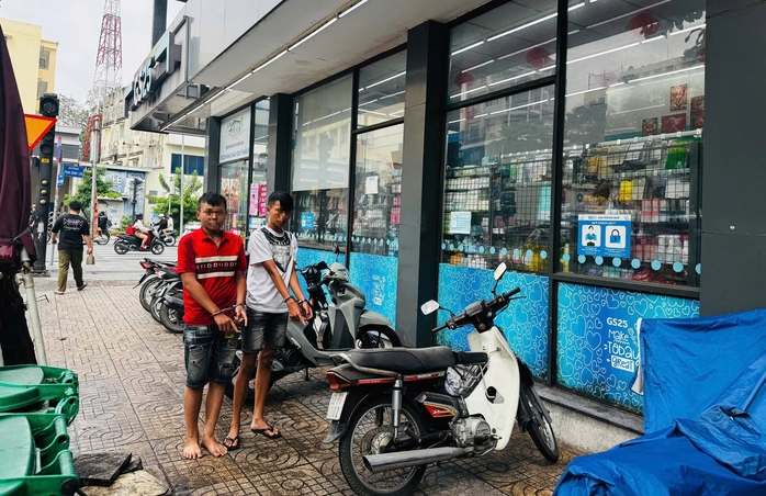 Công an TPHCM bắt hai thiếu niên trộm xe máy rồi đi Vũng Tàu chơi