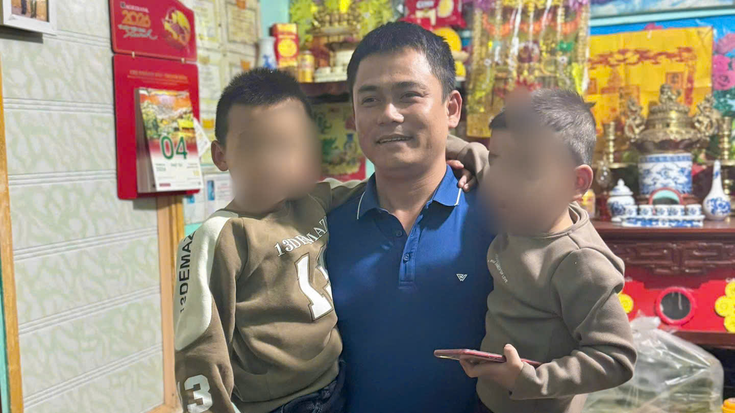 Gia Lai: Cán bộ Công an phường An Phú cứu hai cháu nhỏ bị đuối nước