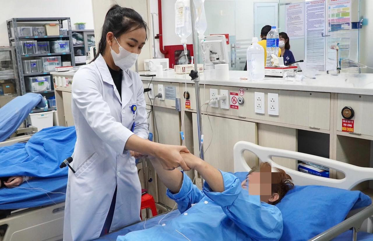 Hít bóng cười, nam thanh niên co giật, rối loạn ý thức 3 ngày liên tiếp