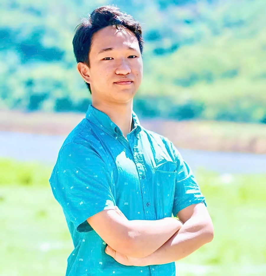 Chàng trai Gia Lai chinh phục bằng sáng chế robot siêu nhỏ