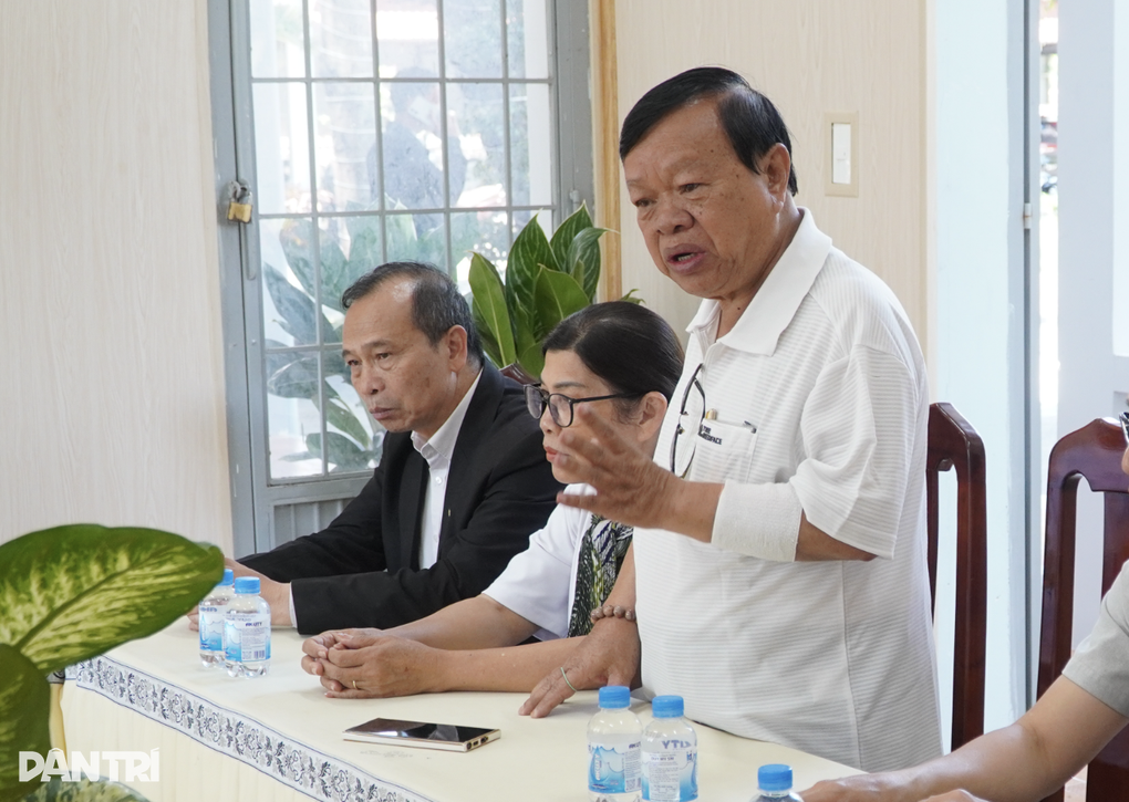 Sau gần 19 giờ Dân trí kêu gọi, bé gái 16 tuổi được hỗ trợ hơn 3,2 tỷ đồng - 4