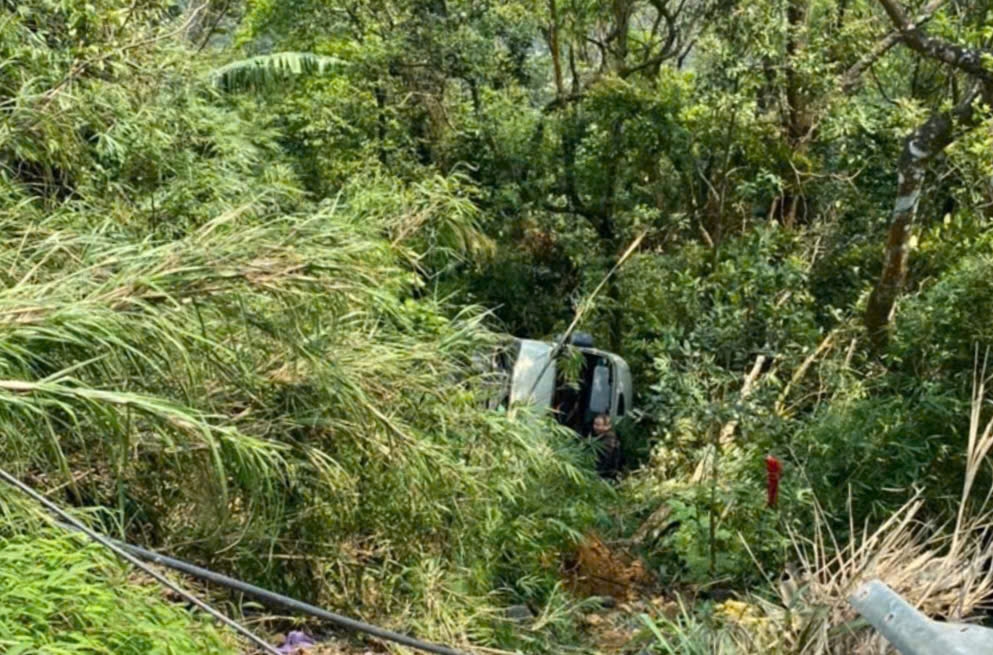 danh sách nạn nhân vụ xe khách lao xuống vực ở tam Đảo hình ảnh 2 danh sach nan nhan vu xe khach lao xuong vuc o tam Dao hinh anh 2