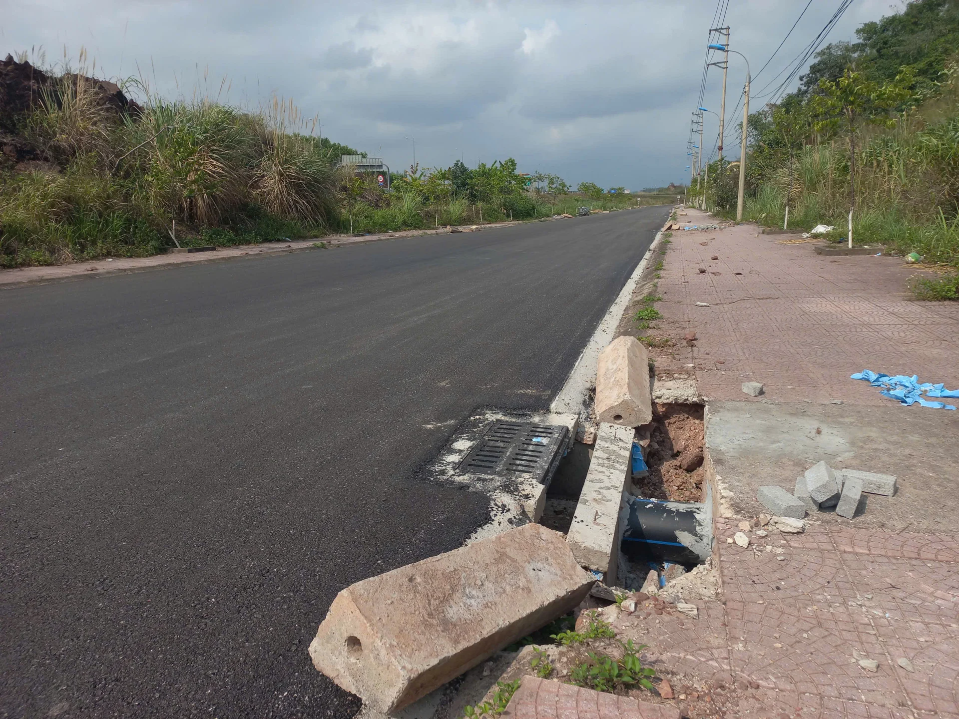 Công trình chỉnh trang đô thị ở Quảng Ninh như ‘bẫy’ người dân