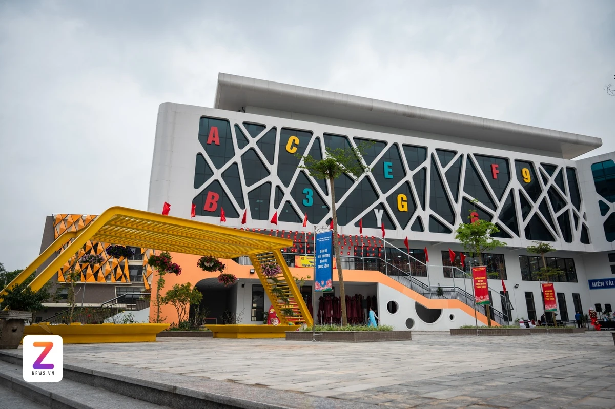 Choáng ngợp trường tiểu học trăm tỷ ‘đẹp như mơ’ ở Hà Nội