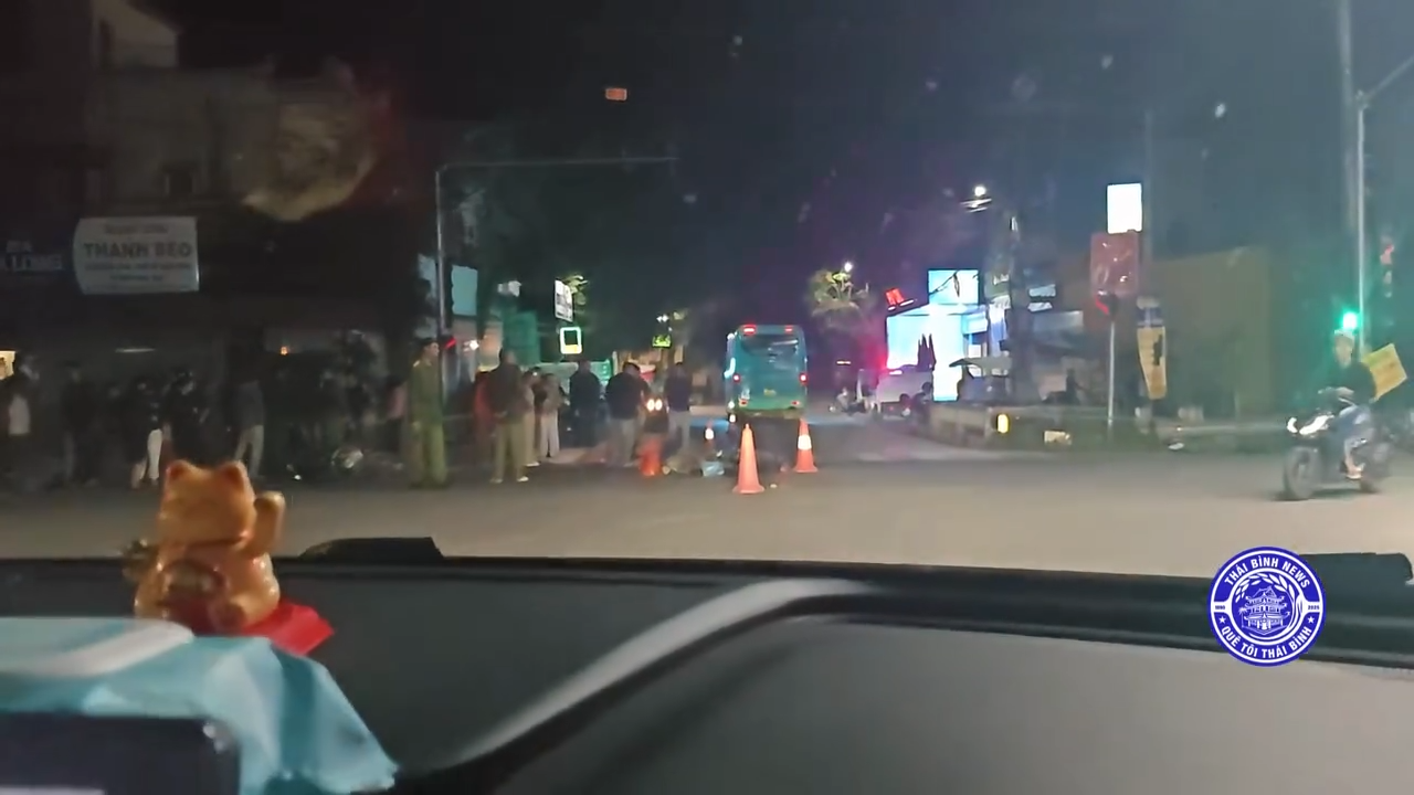 Va chạm giao thông ngã tư Minh Hòa – Hưng Hà lúc này !