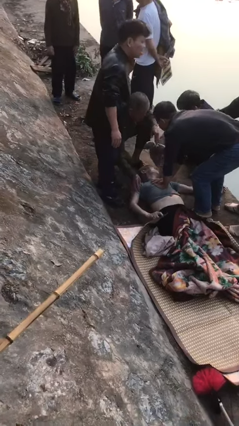 Hiện trường cầu Kiến Trung lúc này