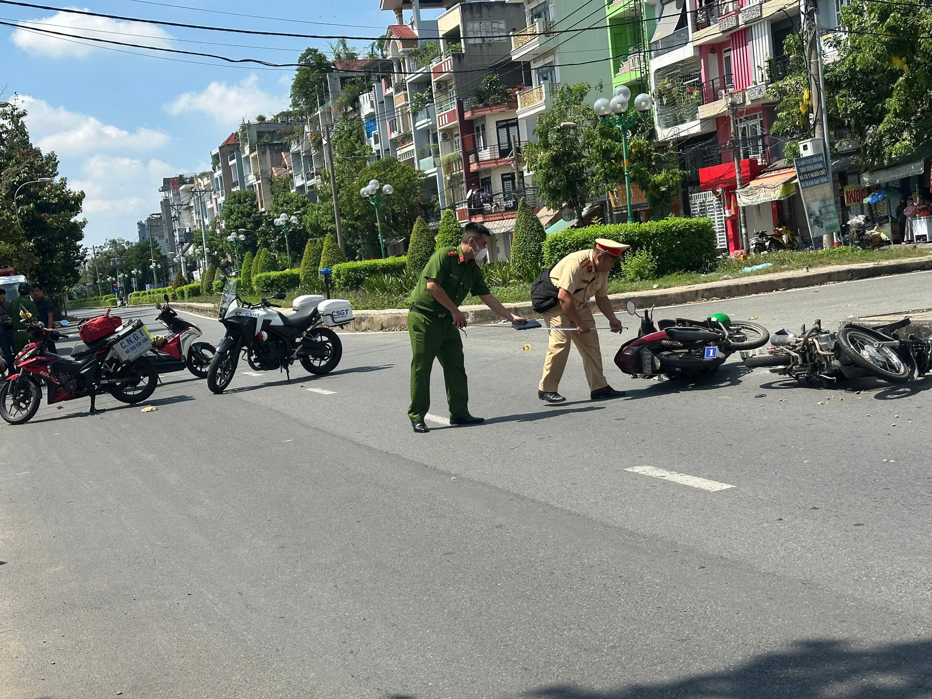 Tai nạn giao thông nghiêm trọng ở đường Tân Sơn, 3 người thương vong