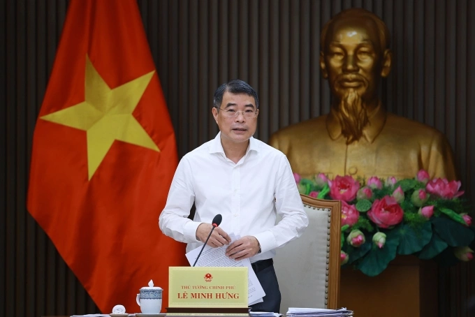 Thủ tướng Lê Minh Hưng làm việc với Bộ Y tế, sáng 14/4. Ảnh: Nhật Bắc