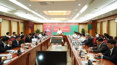 Hội nghị triển khai thông báo Kết luận số 02 của Bộ Chính trị và kế hoạch kiểm tra (đợt 2) đối với Ban Thường vụ Tỉnh ủy Khánh Hòa