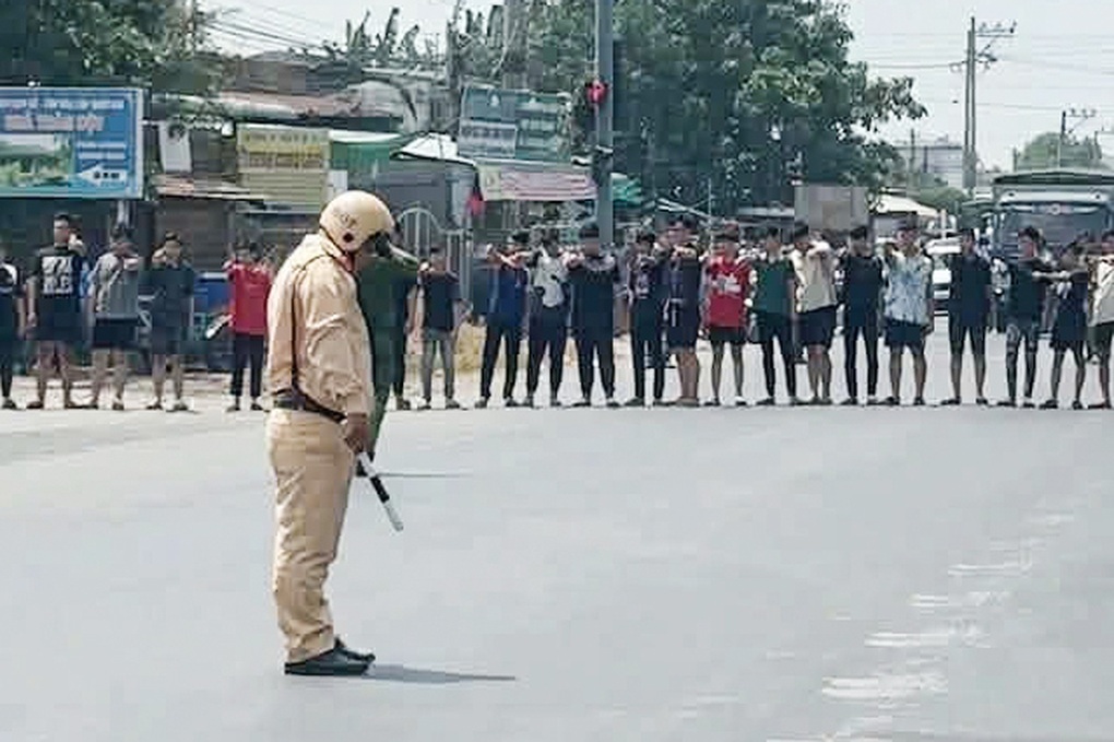 Hàng chục thanh thiếu niên đua xe, gây náo loạn quốc lộ ở Tây Ninh - 2
