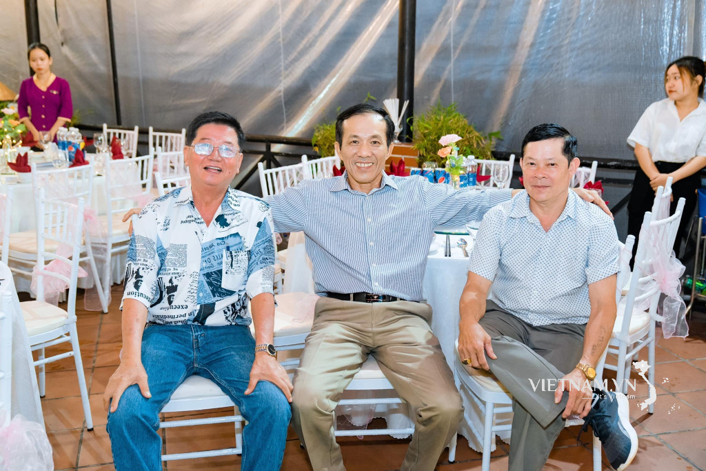 giao lưu kết nối con người