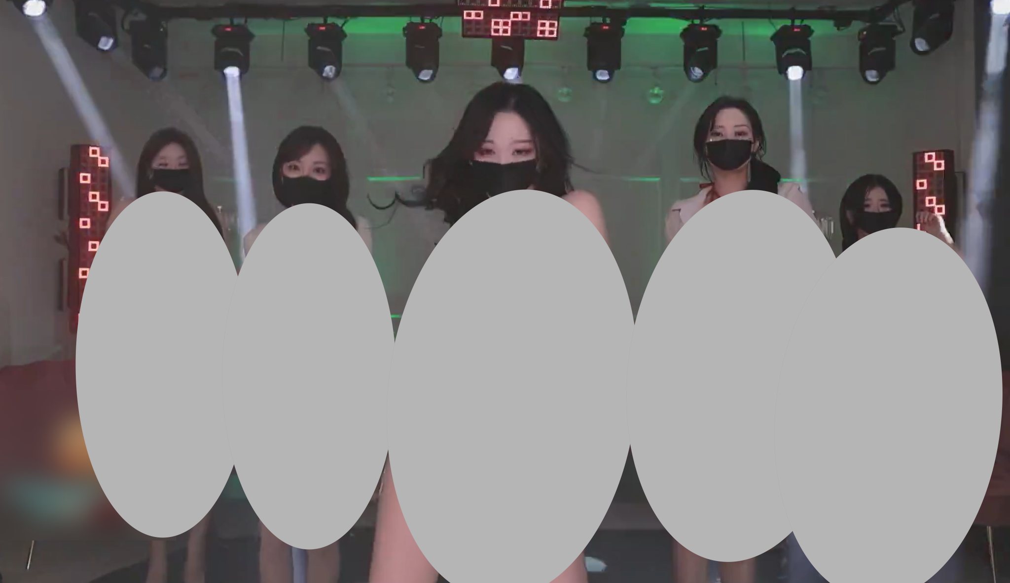 Nhóm nhạc Hàn nào mà aj c::ũnq 🍊🍑 t::rắn;q t:r0`n thế kja =)))