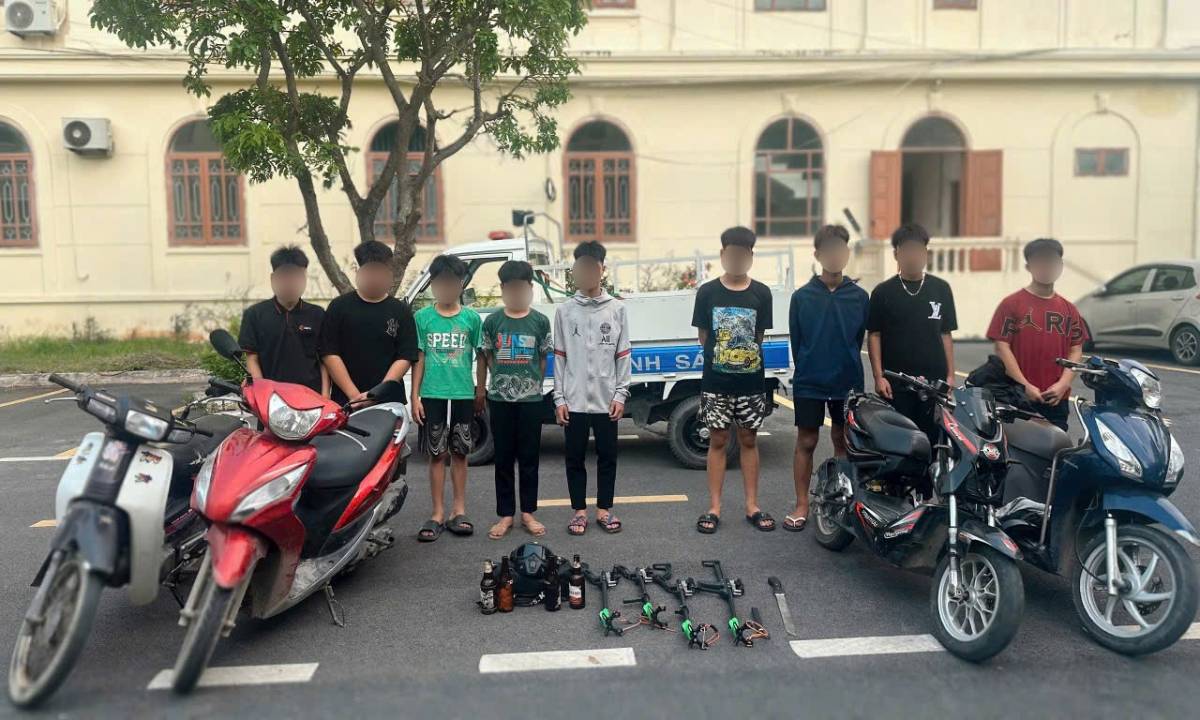 Triệu tập 9 thanh, thiếu niên mang hung khí diễu đường cho oai ở Ninh Bình