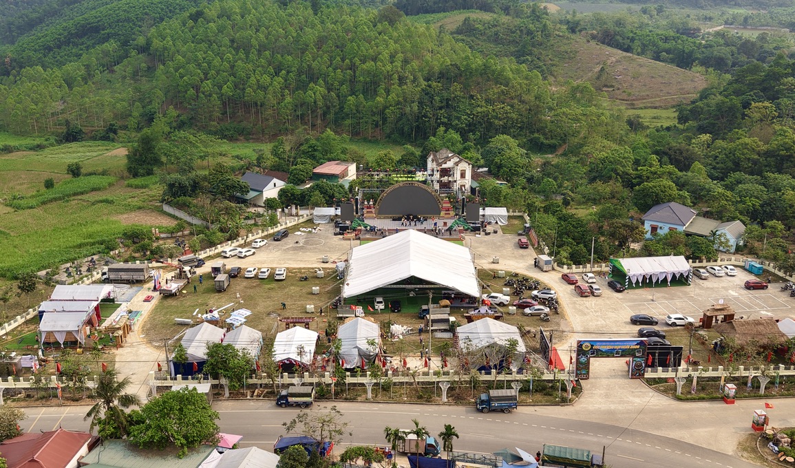 Ninh Bình: Tất bật chuẩn bị cho Ngày hội văn hoá, thể thao các dân tộc - ảnh 1