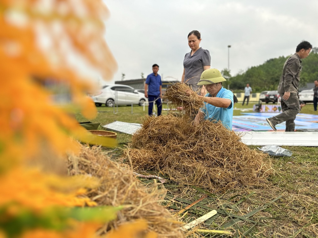 Ninh Bình: Tất bật chuẩn bị cho Ngày hội văn hoá, thể thao các dân tộc - ảnh 5
