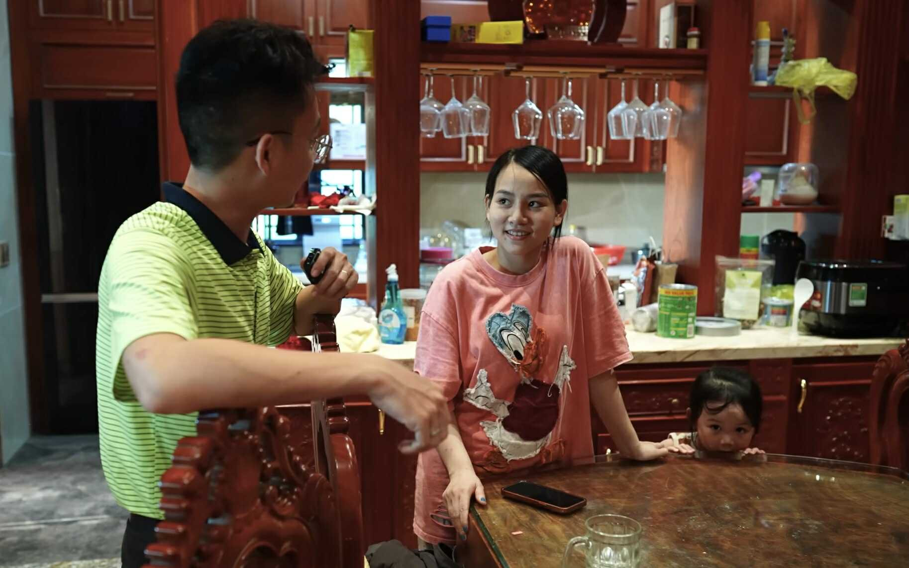 Cặp vợ chồng ở Nghệ An sinh 16 người con, nhà toàn biệt thự, tiết lộ bí quyết càng đẻ càng giàu- Ảnh 8.