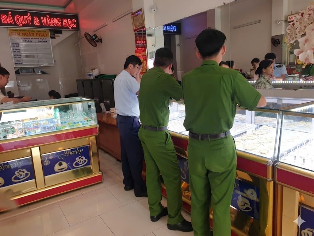 TP. Hồ Chí Minh: Kinh doanh vàng không rõ nguồn gốc, nhiều cơ sở bị xử phạt