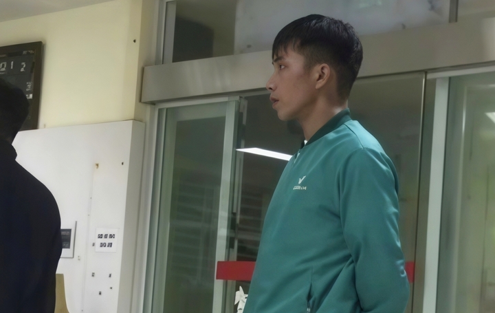 tài xế taxi công nghệ bỏ cuốc xe, ứng tiền giúp nữ hành khách cấp cứu trong đêm hình ảnh 1 tai xe taxi cong nghe bo cuoc xe, ung tien giup nu hanh khach cap cuu trong dem hinh anh 1