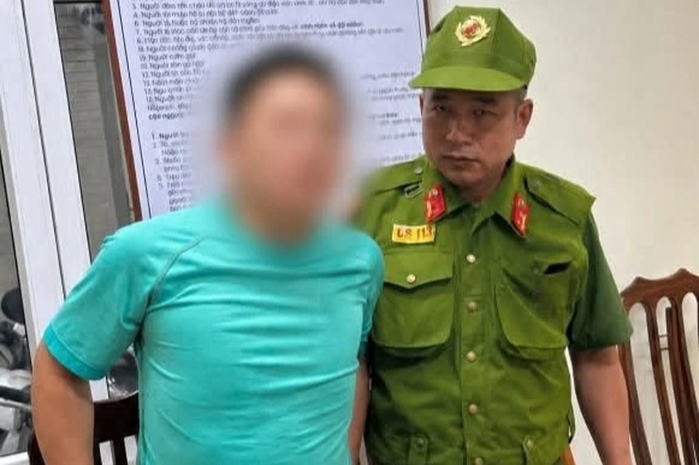 Cảnh sát giải cứu người phụ nữ bị chồng bạo hành trong đêm - 1